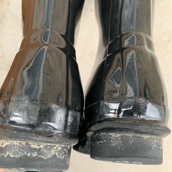 Black Gloss Hunter Rain Boots - Picture 6 of 7